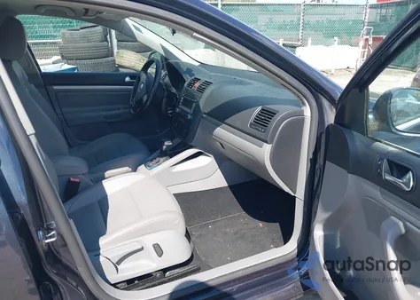 2009 Volkswagen Jetta Se from USA, damaged, VIN 3VWPZ81KX9M298874